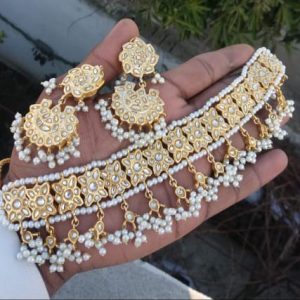 Gold plated Thappa kundan Set