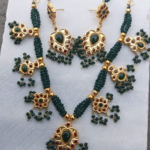 Gold plated Thappa kundan Set