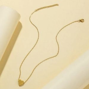 gold heart pendant necklace