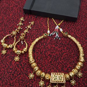 Royal Floral Gold Necklace Set