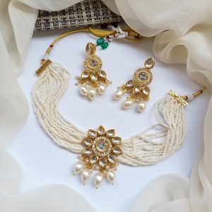 Necklace set